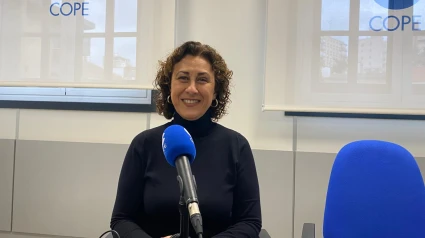 Eva Serna, responsable regional de Europe Direct, en los estudios de COPE